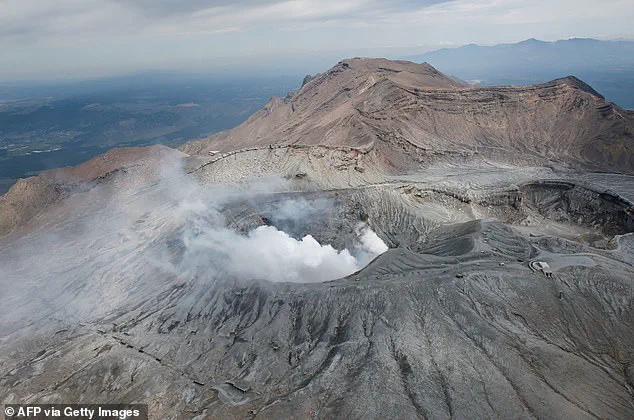 Helicopter Crash at Mount Aso Resolved: Wreckage Confirmed as Missing Tourist Aircraft