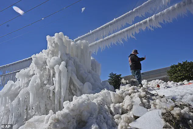 Historic Winter Storm Sparks 40-Hour Cold Emergency in Houston as Texas Prepares for Life-Threatening Freeze