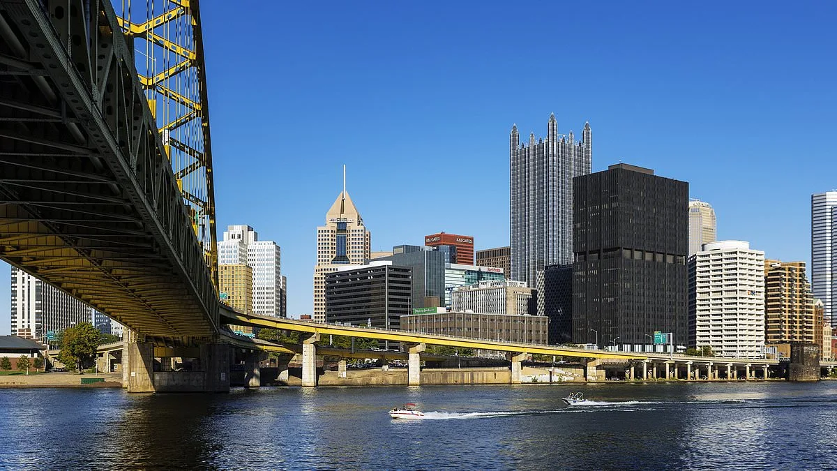 EPA Warns of Deadly Air Quality in Four States as Residents Urged to Stay Indoors
