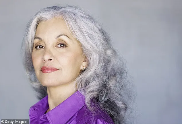 Grey Hair May Signal Early Melanoma Risk, Study Reveals