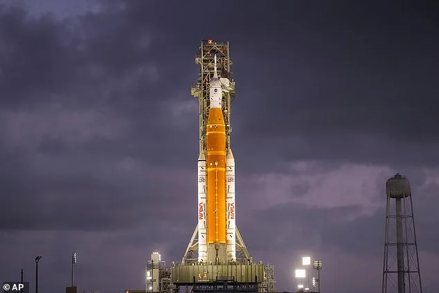 Reid Wiseman's Emotional Farewell and Legal Preparations for Artemis II
