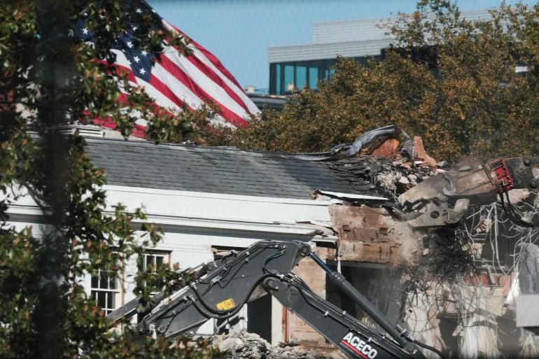 Trump Administration Launches Legal Battle to Resume Controversial White House Ballroom Construction Amid National Security Claims