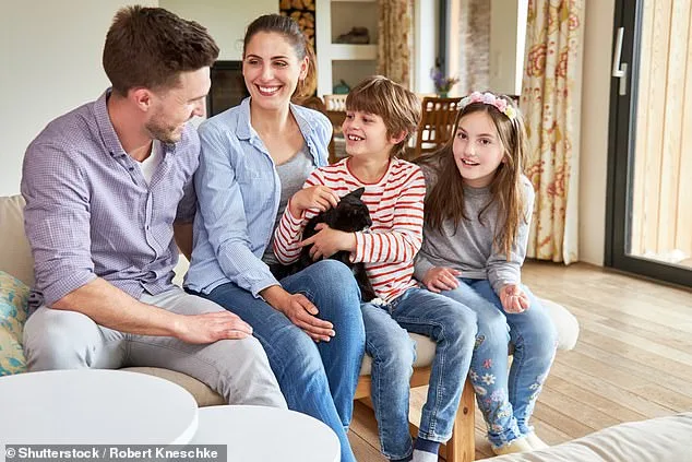 Tennessee Proclaims June as 'Nuclear Family Month