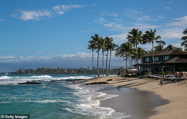 Kansas man attacks Hawaii captain with knife during snorkeling tour